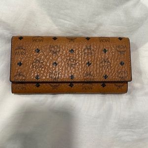 MCM Trifold Wallet in Visetos Original